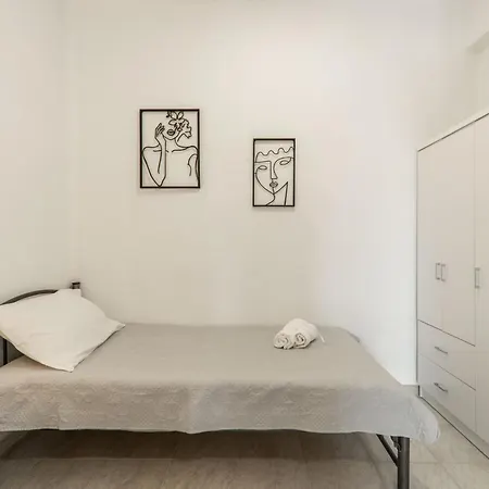 Avra Sfakia Apartments Khora Sfakion Room photo